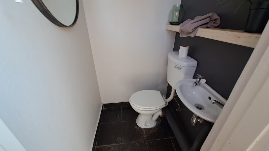  Bedroom Property for Sale in Dan Pienaar Free State